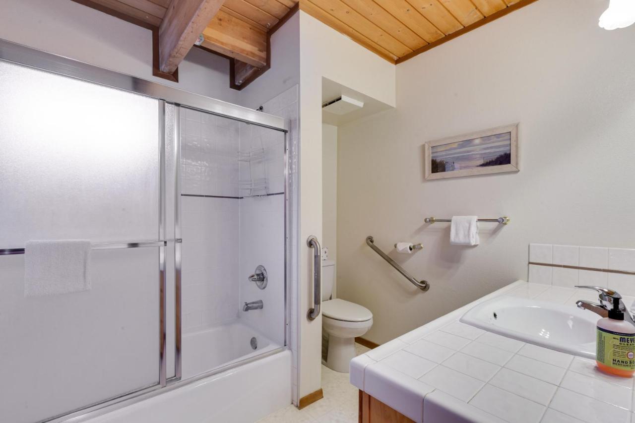 Whidbey Cedar Sunsets Villa Freeland Екстериор снимка