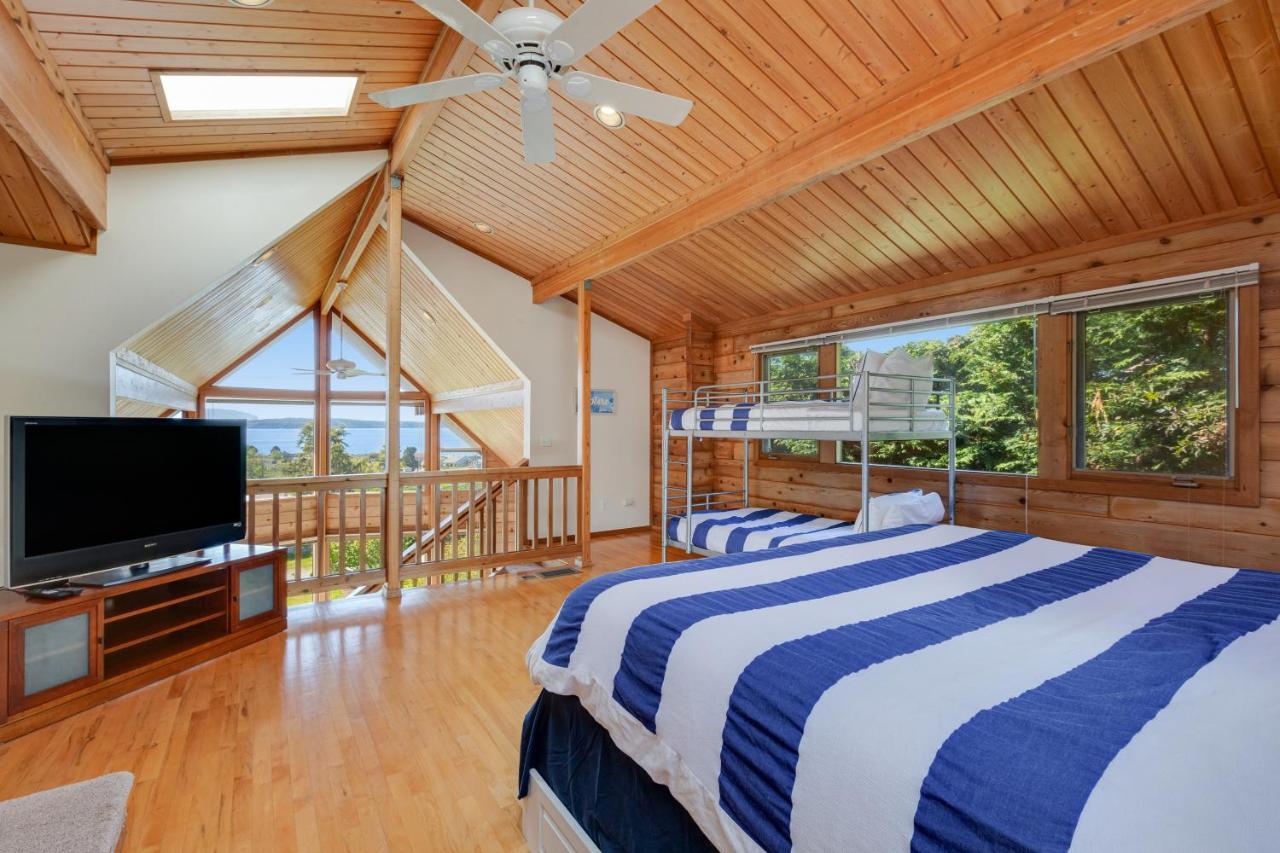 Whidbey Cedar Sunsets Villa Freeland Екстериор снимка